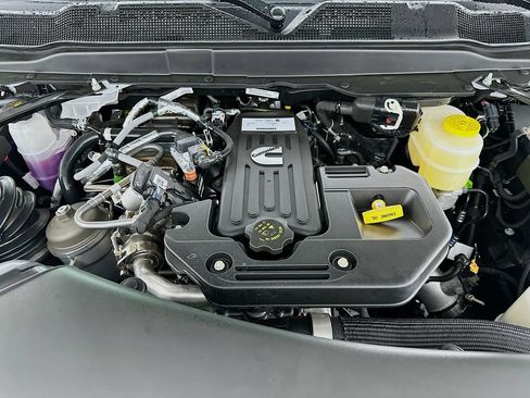 New 2026 RAM 2500 Tradesman AWD/4WD image 18