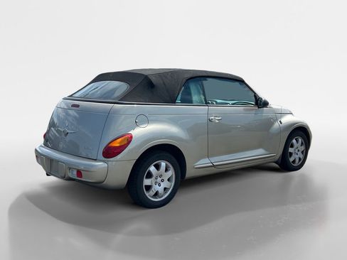 Used 2005 Chrysler PT Cruiser Touring FWD image 5