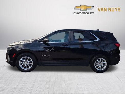Used 2023 Chevrolet Equinox LT w/ Driver Convenience Package FWD image 8