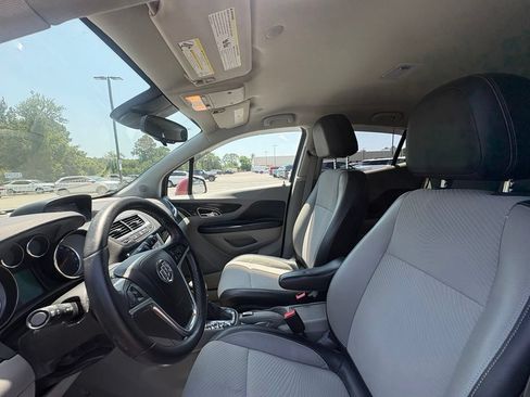 Used 2013 Buick Encore FWD image 9