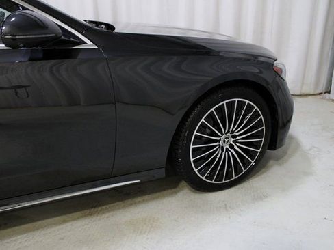 Used 2024 Mercedes-Benz E 350 4MATIC Sedan image 10