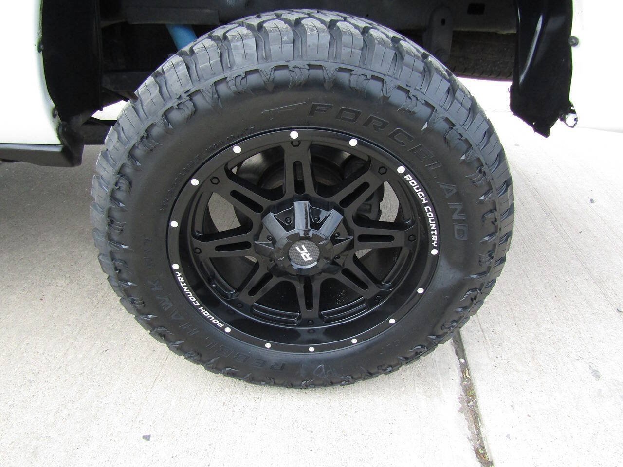Used 2024 RAM 2500 Big Horn w/ Off Road Package AWD/4WD image 9