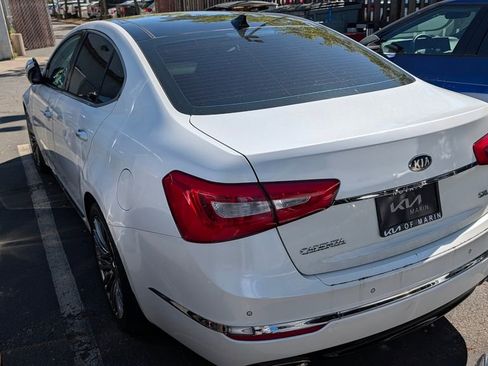 Used 2014 Kia Cadenza Limited image 3