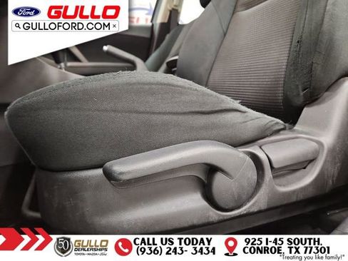 Used 2013 MAZDA MAZDA3 i Touring image 21