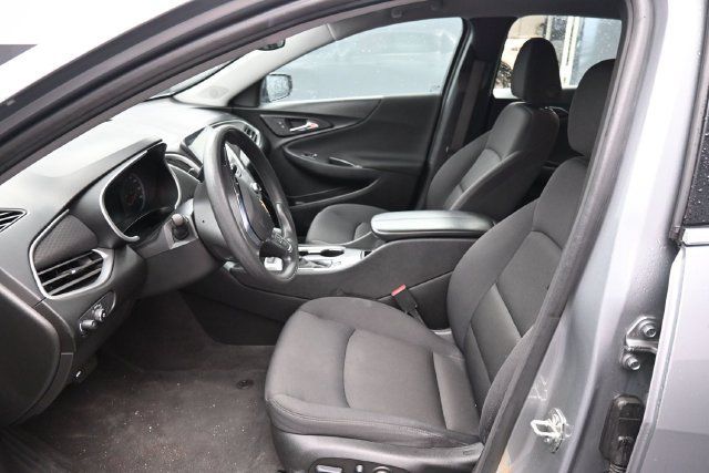 Used 2024 Chevrolet Malibu LT FWD image 17