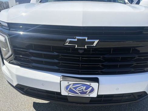 New 2026 Chevrolet Suburban RST w/ Comfort Package AWD/4WD image 32
