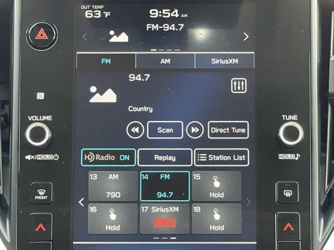 Certified 2024 Subaru Crosstrek 2.0i Premium AWD/4WD image 33