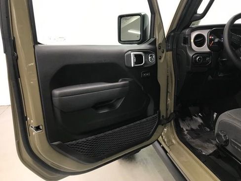 New 2025 Jeep Wrangler Willys image 7