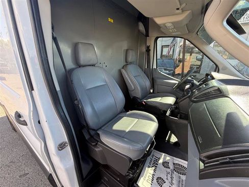Used 2018 Ford Transit 250 148 Medium Roof RWD image 22