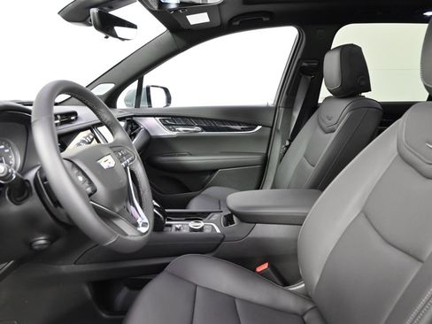 New 2025 Cadillac XT6 Premium Luxury w/ Technology Package image 13