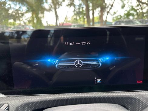 Used 2022 Mercedes-Benz CLA 35 AMG 4MATIC image 42
