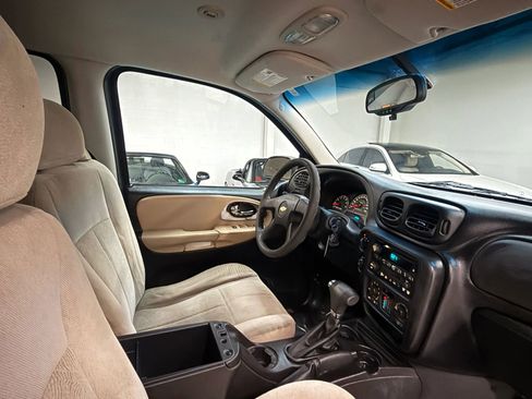 Used 2006 Chevrolet TrailBlazer LS w/ LS Preferred Equipment Group image 22