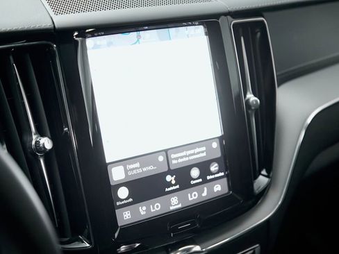 Certified 2024 Volvo XC60 T8 Ultimate w/ Protection Package Premier AWD/4WD image 16