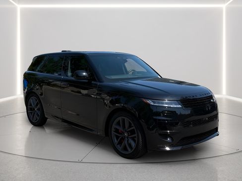Used 2024 Land Rover Range Rover Sport Dynamic SE AWD/4WD image 7