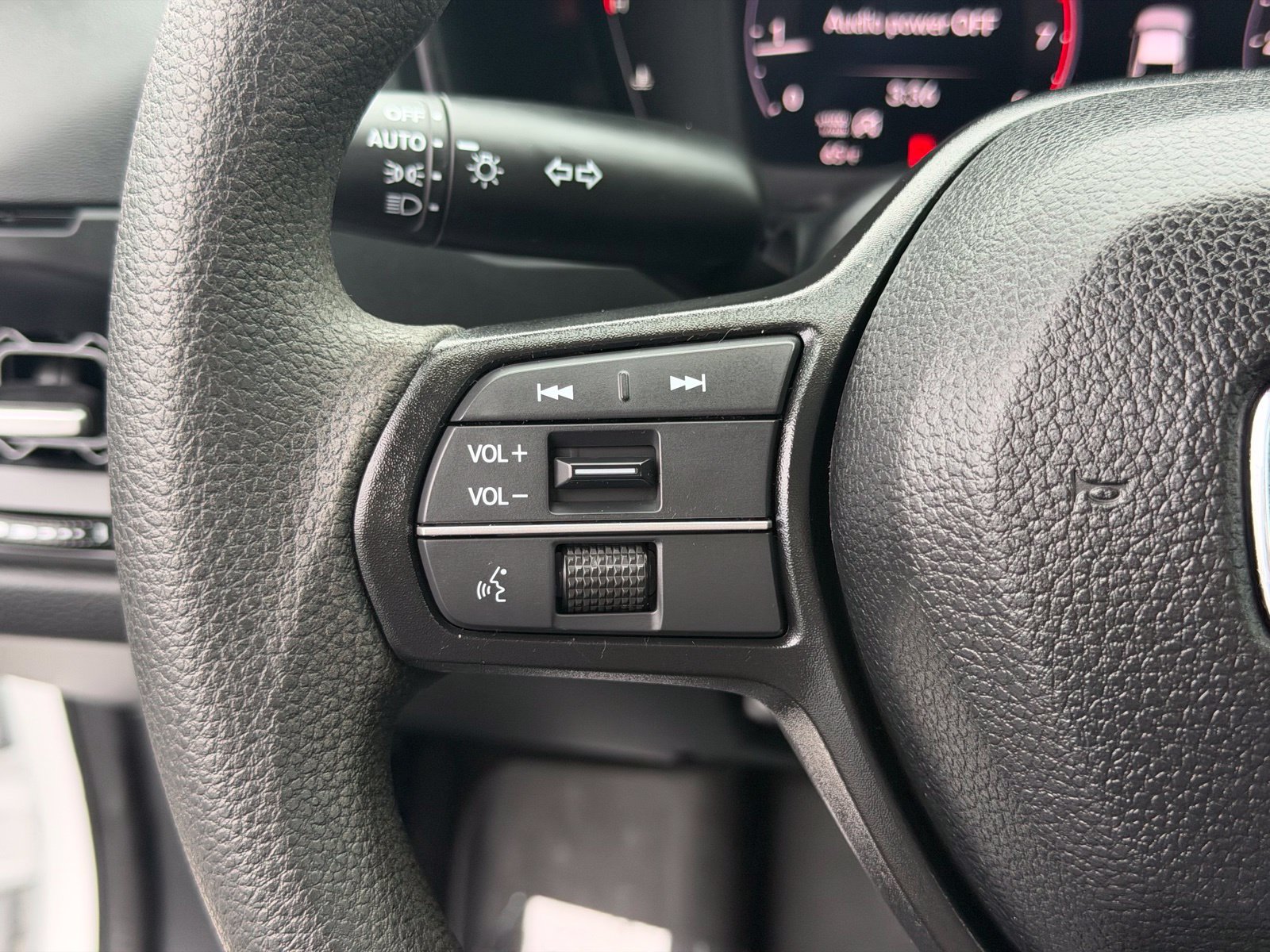 Used 2025 Honda Accord SE image 17