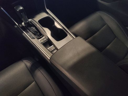 Used 2020 Honda Accord Sport image 26