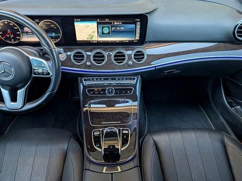 Used 2020 Mercedes-Benz E 350 4MATIC Sedan w/ Premium Package image 21