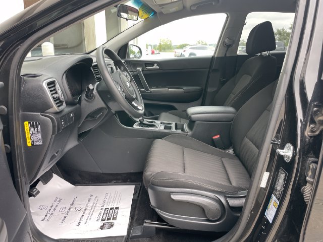 Used 2017 Kia Sportage LX AWD/4WD image 17