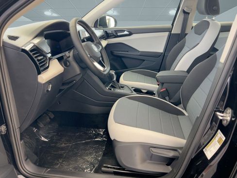 New 2026 Volkswagen Taos S image 5