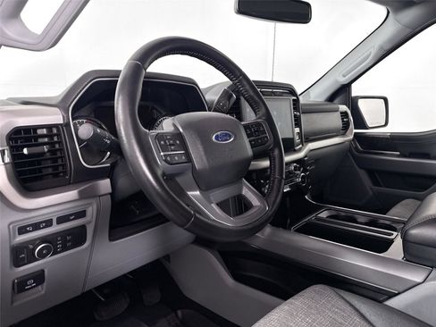 Used 2022 Ford F150 XLT w/ Equipment Group 302A High image 4