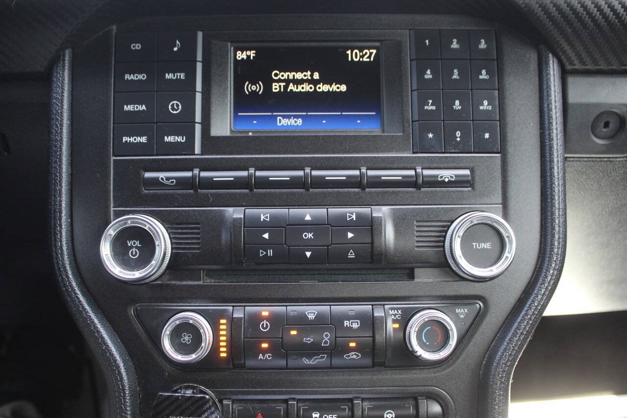 Used 2017 Ford Mustang Coupe RWD image 16