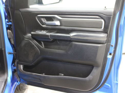 Used 2025 RAM 1500 Big Horn AWD/4WD image 29