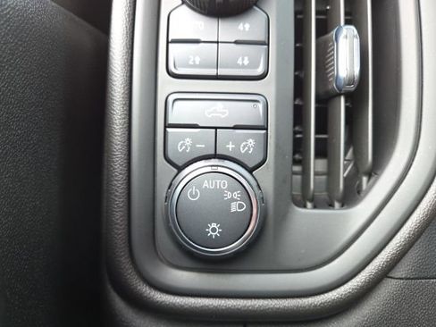 Used 2022 Chevrolet Silverado 1500 Custom Trail Boss w/ LPO, Dark Essentials Package image 54