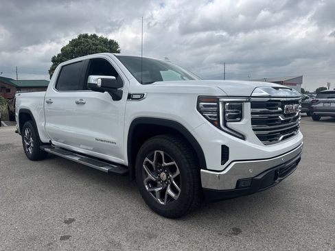 New 2026 GMC Sierra 1500 SLT w/ SLT Premium Plus Package AWD/4WD image 8