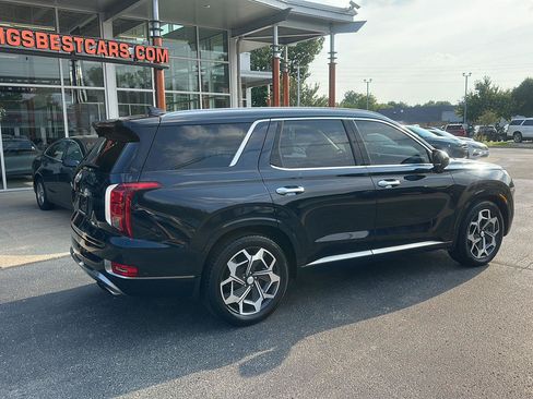 Used 2022 Hyundai Palisade Calligraphy w/ Cargo Package FWD image 3