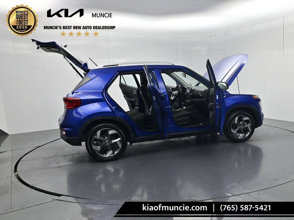 Used 2024 Hyundai Venue SEL FWD image 53