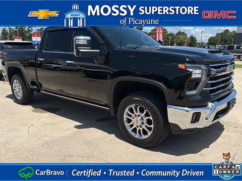 Certified 2024 Chevrolet Silverado 2500 LTZ w/ LTZ Plus Package AWD/4WD image 10