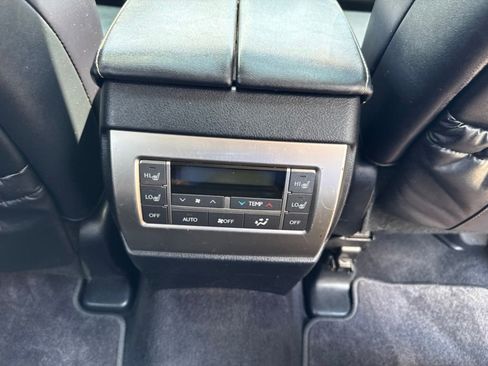 Used 2018 Lexus GX 460 Premium w/ Premium Package AWD/4WD image 26