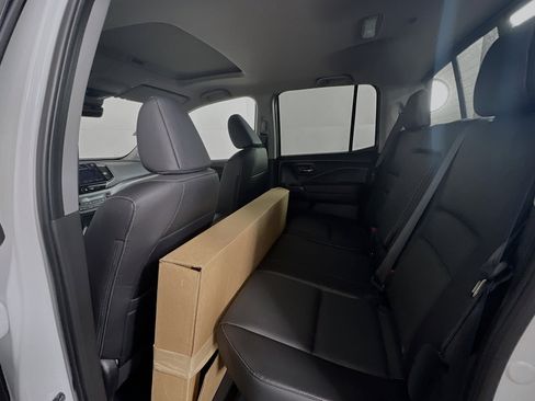 New 2026 Honda Ridgeline RTL image 17