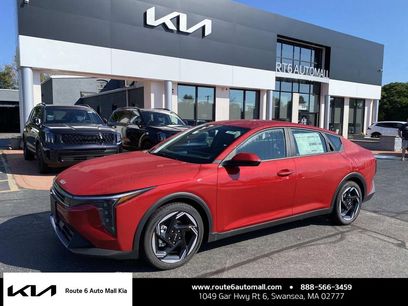 New 2025 Kia K4 EX