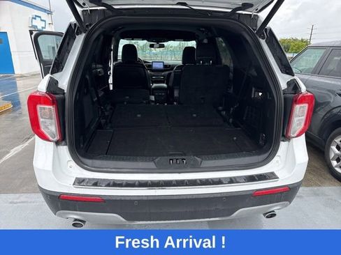 Used 2020 Ford Explorer Limited image 10