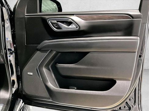 Used 2023 Chevrolet Tahoe LT RWD image 19