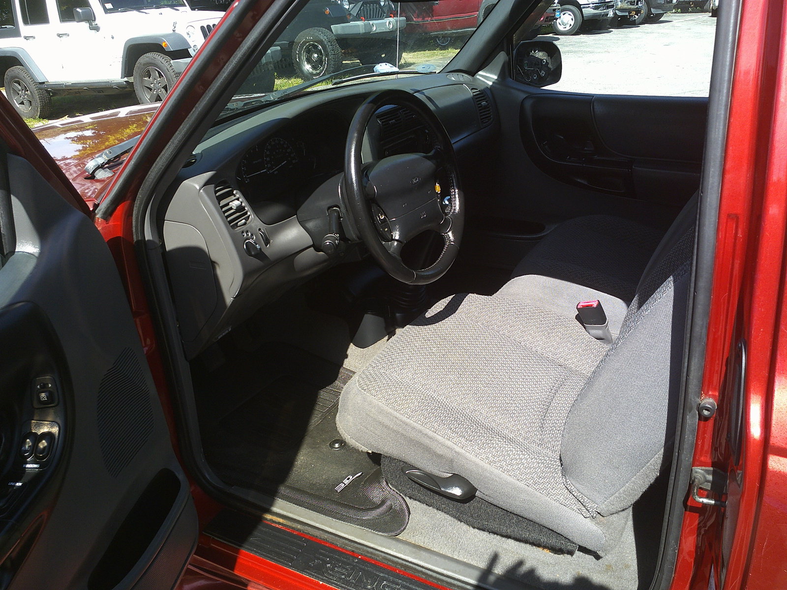 Used 1999 Ford Ranger XLT RWD image 10