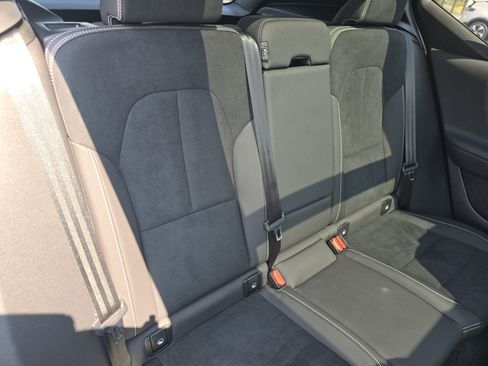 Used 2024 Volvo XC40 Recharge Plus w/ Protection Package Premier AWD/4WD image 19