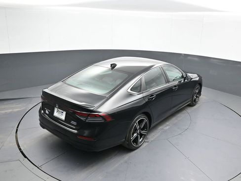 Used 2023 Honda Accord Sport image 36
