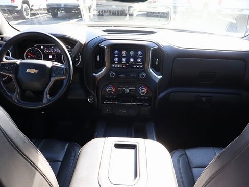 Used 2021 Chevrolet Silverado 1500 High Country w/ Technology Package image 19