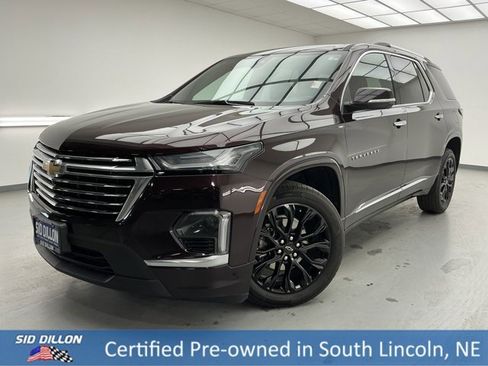 Certified 2023 Chevrolet Traverse Premier w/ LPO, Floor Liner Package image 1