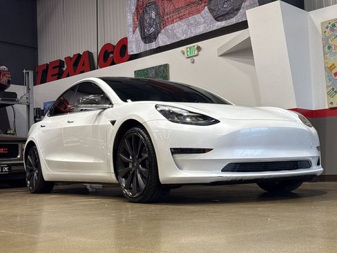 Used 2020 Tesla Model 3 Performance AWD/4WD image 27