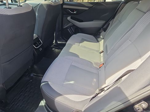 Used 2023 Subaru Outback Premium AWD/4WD image 31