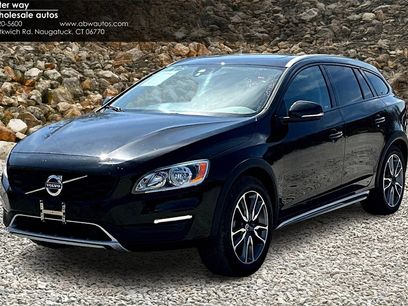 Used 2018 Volvo V60 T5 Cross Country w/ Convenience Package