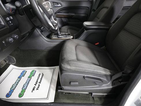 Used 2017 GMC Canyon SLE w/ SLE Convenience Package image 13