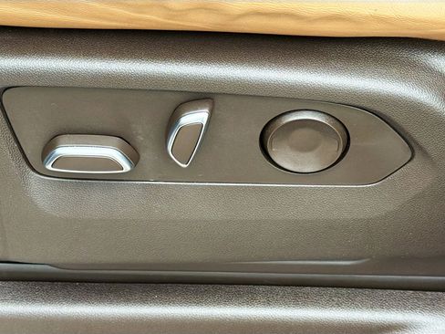 Used 2023 Cadillac Escalade ESV Premium Luxury w/ Performance Package image 27