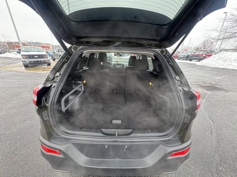 Used 2016 Jeep Cherokee 75th Anniversary image 16