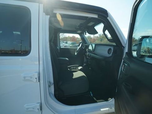 New 2026 Jeep Wrangler Unlimited Sport AWD/4WD image 18