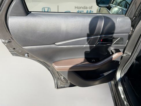 Used 2021 MAZDA CX-30 AWD 2.5 S w/ Premium Package image 26