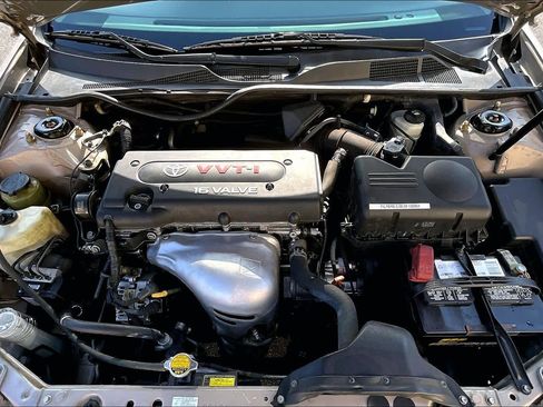 Used 2005 Toyota Camry LE image 27